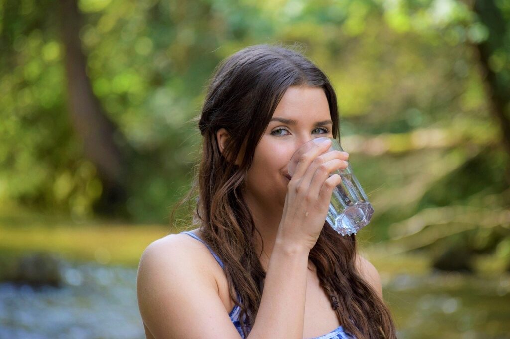 woman, hydrotherapy, drink-8058201.jpg